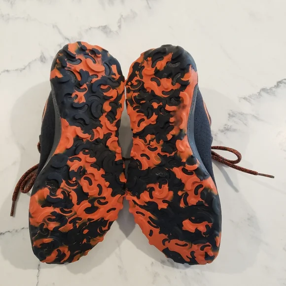 All birds Trail Runners SWT Sneakers Black Orange - Picture 6 of 8